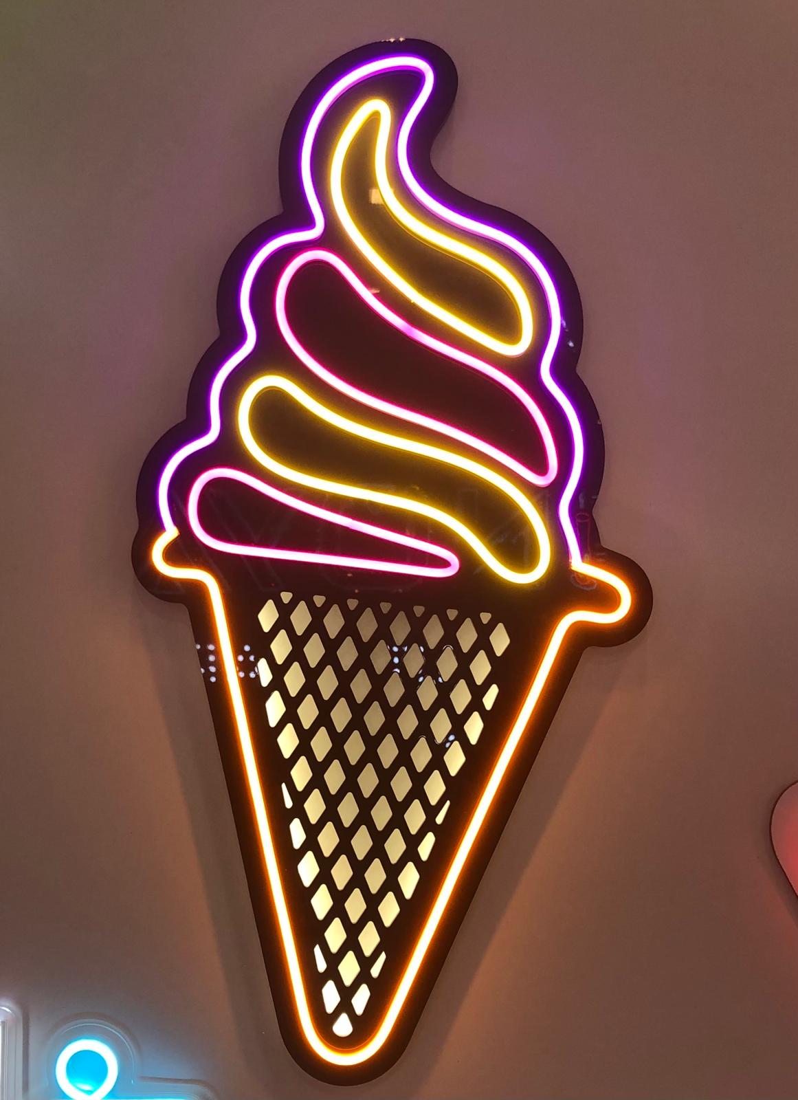 Cam ve Silikon Neon Led