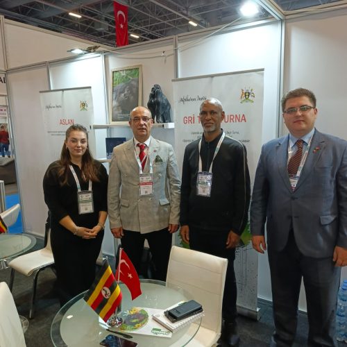Uganda Ankara B.elçiliği personeli fuar ziyareti